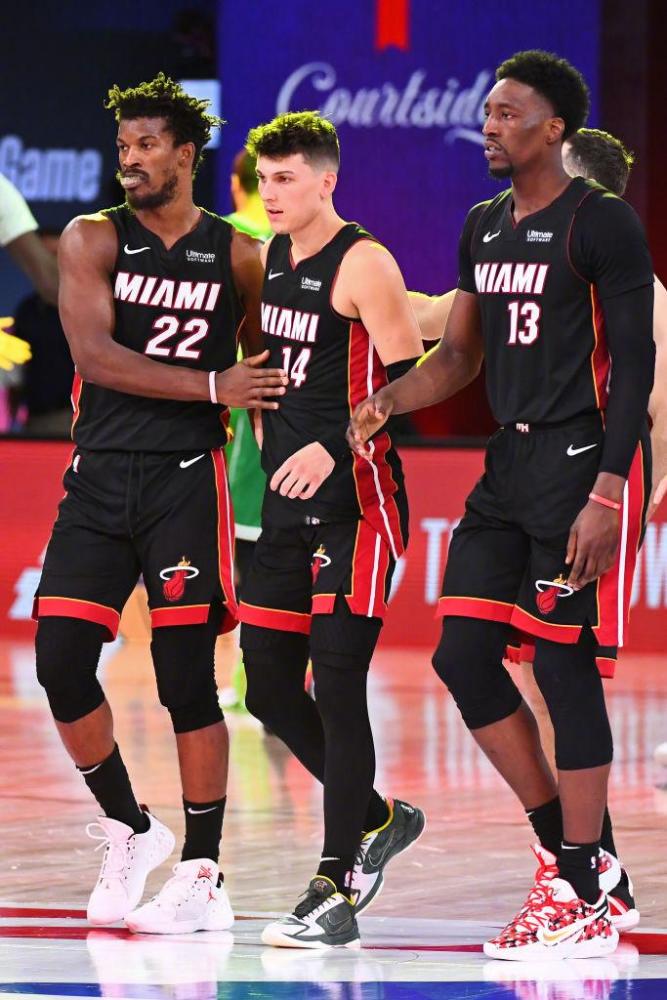 被一次次点 被一次次点