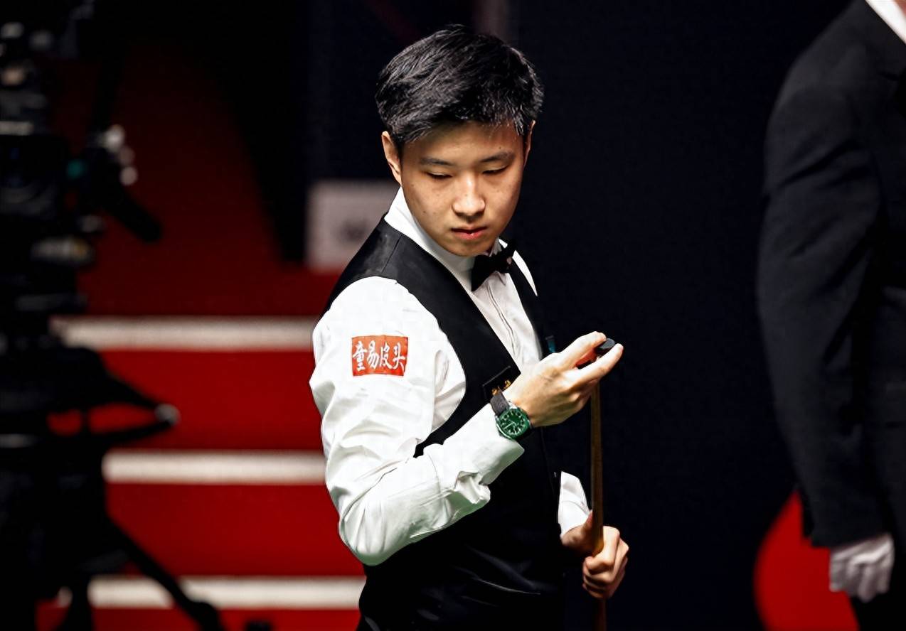 出的这种坚 出的这种坚