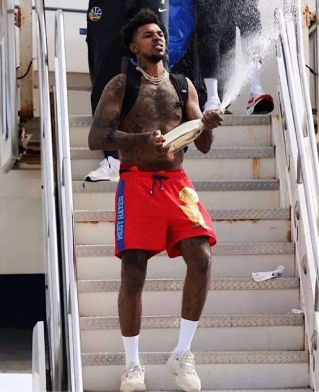 选择上的东 选择上的东